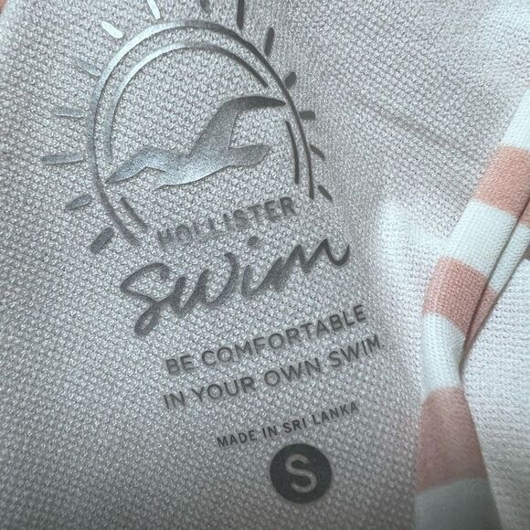 Hollister triangle push up bikini top peach stripes ruffle size small - Picture 10 of 13